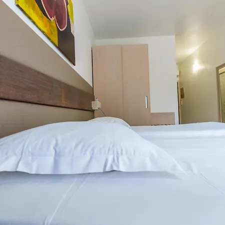 & Restaurant Les Mouettes