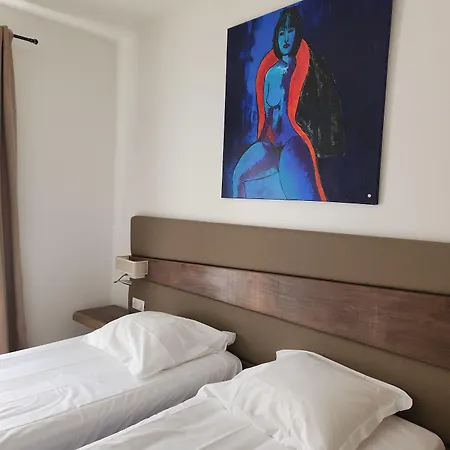 & Restaurant Les Mouettes Hotel 3*