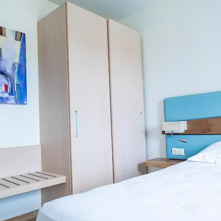 & Restaurant Les Mouettes