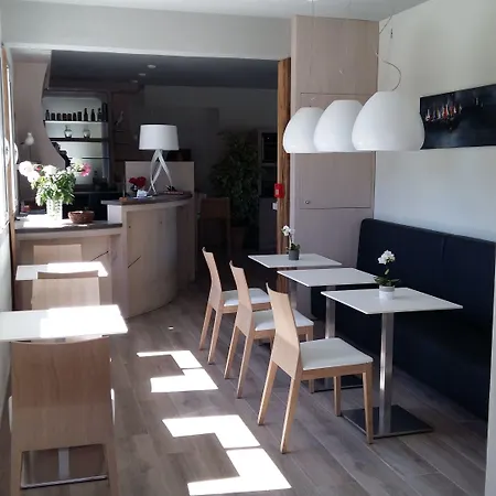 & Restaurant Les Mouettes Hotel