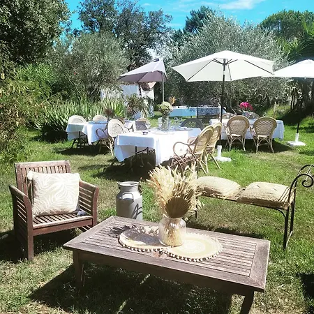 & Restaurant Les Mouettes Hotel