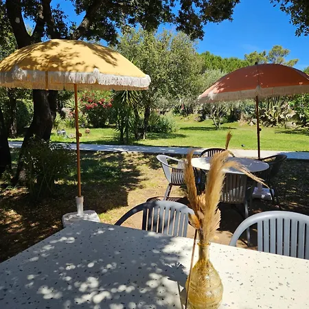 & Restaurant Les Mouettes Hotel 3*
