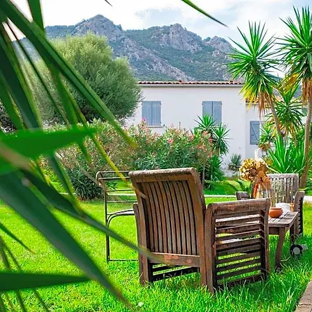 Hotel & Restaurant Les Mouettes Belgodere (Corsica)