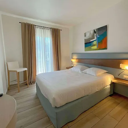 & Restaurant Les Mouettes Hotel 3*