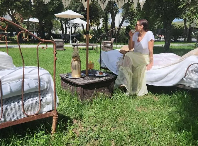 Hotel & Restaurant Les Mouettes 3*