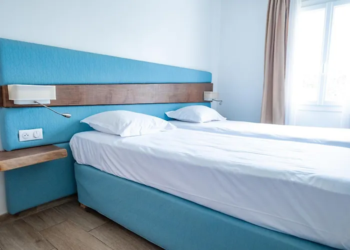 & Restaurant Les Mouettes Hotel Belgodère