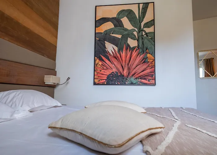 Hotel & Restaurant Les Mouettes 3*