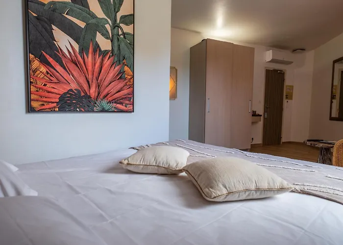 Hotel & Restaurant Les Mouettes 3*