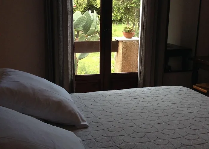 & Restaurant Les Mouettes 3* Belgodère