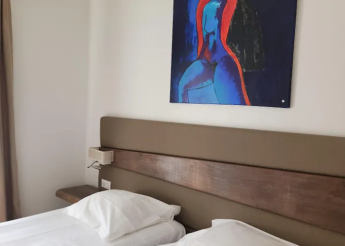 & Restaurant Les Mouettes Hotell 3*